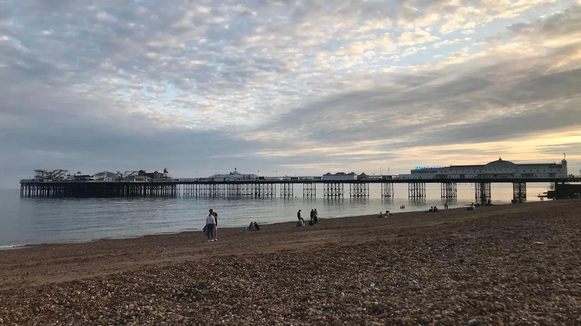 Homestay Large Light Loft Room - En Suite Brighton United Kingdom